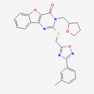 molecular formula C25H22N4O4S B2663533 3-((tetrahydrofuran-2-yl)methyl)-2-(((3-(m-tolyl)-1,2,4-oxadiazol-5-yl)methyl)thio)benzofuro[3,2-d]pyrimidin-4(3H)-one CAS No. 1029790-67-7
