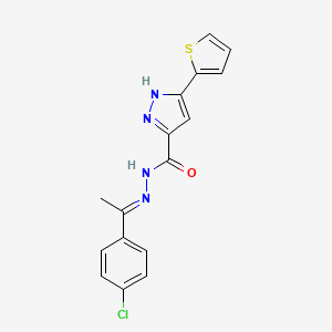 (E)-N'-(1-(4-chlorophenyl)ethylidene)-3-(thiophen-2-yl)-1H-pyrazole-5-carbohydrazide