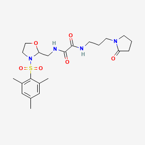 molecular formula C22H32N4O6S B2664977 N1-((3-(mesitylsulfonyl)oxazolidin-2-yl)methyl)-N2-(3-(2-oxopyrrolidin-1-yl)propyl)oxalamide CAS No. 868982-95-0