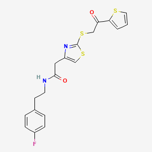 molecular formula C19H17FN2O2S3 B2665537 N-(4-fluorophenethyl)-2-(2-((2-oxo-2-(thiophen-2-yl)ethyl)thio)thiazol-4-yl)acetamide CAS No. 1021052-64-1