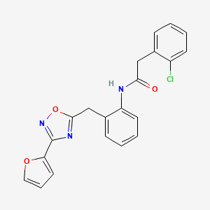 2-(2-chlorophenyl)-N-(2-((3-(furan-2-yl)-1,2,4-oxadiazol-5-yl)methyl)phenyl)acetamide