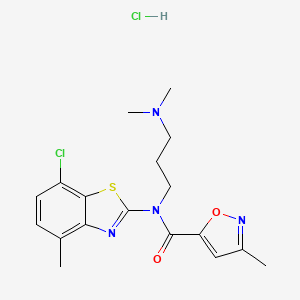 molecular formula C18H22Cl2N4O2S B2670774 N-(7-CHLORO-4-METHYL-1,3-BENZOTHIAZOL-2-YL)-N-[3-(DIMETHYLAMINO)PROPYL]-3-METHYL-1,2-OXAZOLE-5-CARBOXAMIDE HYDROCHLORIDE CAS No. 1185069-70-8