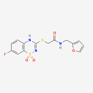 molecular formula C14H12FN3O4S2 B2671514 2-((7-fluoro-1,1-dioxido-4H-benzo[e][1,2,4]thiadiazin-3-yl)thio)-N-(furan-2-ylmethyl)acetamide CAS No. 898355-10-7
