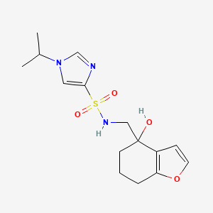 molecular formula C15H21N3O4S B2673364 N-((4-hydroxy-4,5,6,7-tetrahydrobenzofuran-4-yl)methyl)-1-isopropyl-1H-imidazole-4-sulfonamide CAS No. 2320504-10-5