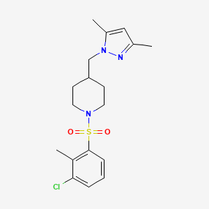 molecular formula C18H24ClN3O2S B2676402 1-((3-chloro-2-methylphenyl)sulfonyl)-4-((3,5-dimethyl-1H-pyrazol-1-yl)methyl)piperidine CAS No. 1396761-71-9