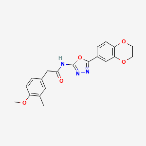 molecular formula C20H19N3O5 B2677520 N-[5-(2,3-dihydro-1,4-benzodioxin-6-yl)-1,3,4-oxadiazol-2-yl]-2-(4-methoxy-3-methylphenyl)acetamide CAS No. 955807-58-6