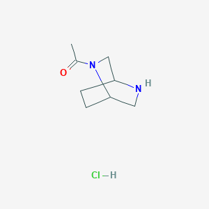 molecular formula C8H15ClN2O B2677754 1-(2,5-Diazabicyclo[2.2.2]octan-2-yl)ethanone;hydrochloride CAS No. 1822599-09-6