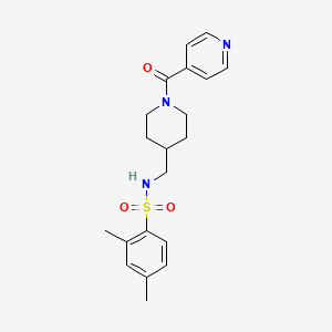 molecular formula C20H25N3O3S B2679471 N-((1-isonicotinoylpiperidin-4-yl)methyl)-2,4-dimethylbenzenesulfonamide CAS No. 1396783-58-6