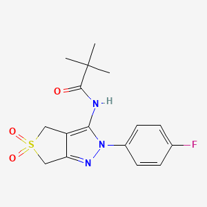 molecular formula C16H18FN3O3S B2679942 N-(2-(4-fluorophenyl)-5,5-dioxido-4,6-dihydro-2H-thieno[3,4-c]pyrazol-3-yl)pivalamide CAS No. 450336-70-6
