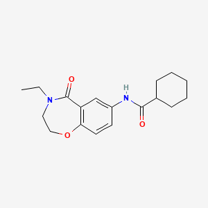 molecular formula C18H24N2O3 B2679954 N-(4-ethyl-5-oxo-2,3,4,5-tetrahydro-1,4-benzoxazepin-7-yl)cyclohexanecarboxamide CAS No. 922128-36-7
