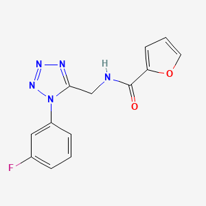 molecular formula C13H10FN5O2 B2680357 N-((1-(3-fluorophenyl)-1H-tetrazol-5-yl)methyl)furan-2-carboxamide CAS No. 921501-74-8