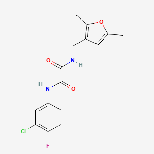 molecular formula C15H14ClFN2O3 B2681263 N'-(3-chloro-4-fluorophenyl)-N-[(2,5-dimethylfuran-3-yl)methyl]ethanediamide CAS No. 1351608-71-3
