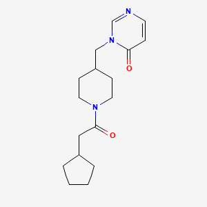 3-{[1-(2-Cyclopentylacetyl)piperidin-4-yl]methyl}-3,4-dihydropyrimidin-4-one