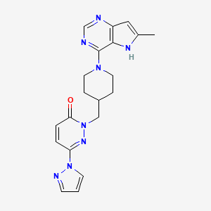 2-[(1-{6-methyl-5H-pyrrolo[3,2-d]pyrimidin-4-yl}piperidin-4-yl)methyl]-6-(1H-pyrazol-1-yl)-2,3-dihydropyridazin-3-one