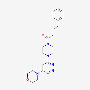 B2685601 1-(4-(5-Morpholinopyridazin-3-yl)piperazin-1-yl)-4-phenylbutan-1-one CAS No. 1797658-28-6