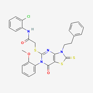 molecular formula C28H23ClN4O3S3 B2685952 N-(2-chlorophenyl)-2-{[6-(2-methoxyphenyl)-7-oxo-3-(2-phenylethyl)-2-sulfanylidene-2H,3H,6H,7H-[1,3]thiazolo[4,5-d]pyrimidin-5-yl]sulfanyl}acetamide CAS No. 422306-86-3