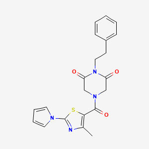 B2688938 4-(4-methyl-2-(1H-pyrrol-1-yl)thiazole-5-carbonyl)-1-phenethylpiperazine-2,6-dione CAS No. 1251689-84-5