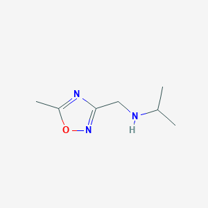 molecular formula C7H14ClN3O B2690115 N-[(5-methyl-1,2,4-oxadiazol-3-yl)methyl]propan-2-amine CAS No. 915924-63-9