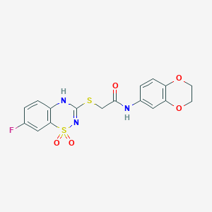 molecular formula C17H14FN3O5S2 B2693452 N-(2,3-dihydro-1,4-benzodioxin-6-yl)-2-[(7-fluoro-1,1-dioxo-4H-1lambda6,2,4-benzothiadiazin-3-yl)sulfanyl]acetamide CAS No. 886955-24-4