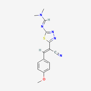 molecular formula C15H15N5OS B2695362 (E)-N'-{5-[(1E)-1-cyano-2-(4-methoxyphenyl)eth-1-en-1-yl]-1,3,4-thiadiazol-2-yl}-N,N-dimethylmethanimidamide CAS No. 338775-59-0