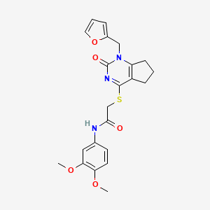 molecular formula C22H23N3O5S B2696393 N-(3,4-dimethoxyphenyl)-2-((1-(furan-2-ylmethyl)-2-oxo-2,5,6,7-tetrahydro-1H-cyclopenta[d]pyrimidin-4-yl)thio)acetamide CAS No. 899954-93-9