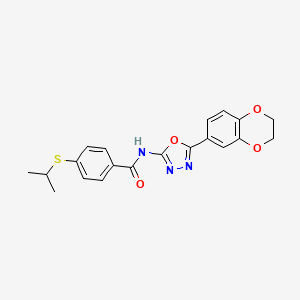 molecular formula C20H19N3O4S B2698517 N-(5-(2,3-dihydrobenzo[b][1,4]dioxin-6-yl)-1,3,4-oxadiazol-2-yl)-4-(isopropylthio)benzamide CAS No. 941992-95-6