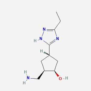 molecular formula C10H18N4O B2698991 (1R,2R,4S)-2-(Aminomethyl)-4-(5-ethyl-1H-1,2,4-triazol-3-yl)cyclopentan-1-ol CAS No. 2138282-69-4