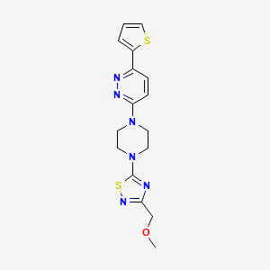 molecular formula C16H18N6OS2 B2699366 3-{4-[3-(Methoxymethyl)-1,2,4-thiadiazol-5-yl]piperazin-1-yl}-6-(thiophen-2-yl)pyridazine CAS No. 2380194-15-8