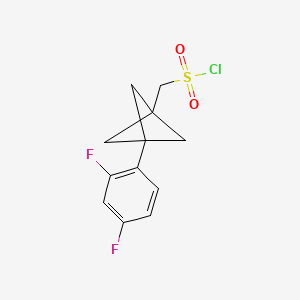 molecular formula C12H11ClF2O2S B2699397 [3-(2,4-Difluorophenyl)-1-bicyclo[1.1.1]pentanyl]methanesulfonyl chloride CAS No. 2287339-95-9