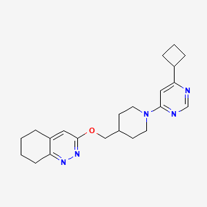 molecular formula C22H29N5O B2699474 3-((1-(6-Cyclobutylpyrimidin-4-yl)piperidin-4-yl)methoxy)-5,6,7,8-tetrahydrocinnoline CAS No. 2309568-90-7
