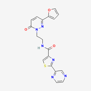 molecular formula C18H14N6O3S B2700585 N-(2-(3-(furan-2-yl)-6-oxopyridazin-1(6H)-yl)ethyl)-2-(pyrazin-2-yl)thiazole-4-carboxamide CAS No. 1235632-32-2