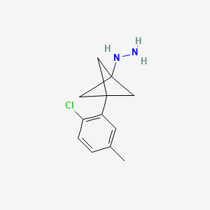 [3-(2-Chloro-5-methylphenyl)-1-bicyclo[1.1.1]pentanyl]hydrazine