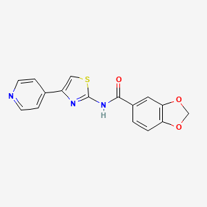 molecular formula C16H11N3O3S B2701809 N-(4-(pyridin-4-yl)thiazol-2-yl)benzo[d][1,3]dioxole-5-carboxamide CAS No. 921893-39-2