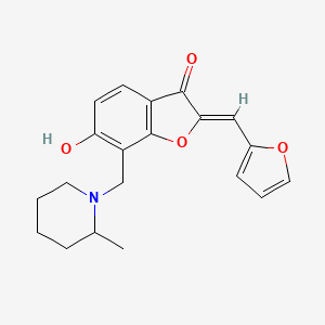(Z)-2-(furan-2-ylmethylene)-6-hydroxy-7-((2-methylpiperidin-1-yl)methyl)benzofuran-3(2H)-one
