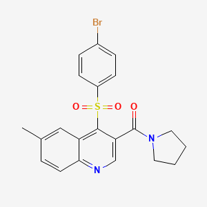 molecular formula C21H19BrN2O3S B2701903 4-(4-Bromobenzenesulfonyl)-6-methyl-3-(pyrrolidine-1-carbonyl)quinoline CAS No. 1111052-50-6