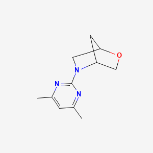 molecular formula C11H15N3O B2701935 5-(4,6-二甲基嘧啶-2-基)-2-氧代-5-氮代-2-环丁烷 CAS No. 2034418-98-7