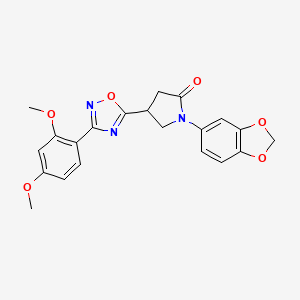 1-(Benzo[d][1,3]dioxol-5-yl)-4-(3-(2,4-dimethoxyphenyl)-1,2,4-oxadiazol-5-yl)pyrrolidin-2-one
