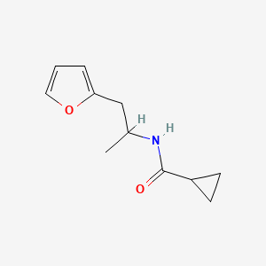 molecular formula C11H15NO2 B2705439 N-[1-(furan-2-yl)propan-2-yl]cyclopropanecarboxamide CAS No. 1235094-15-1