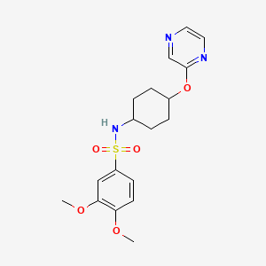 molecular formula C18H23N3O5S B2706192 3,4-dimethoxy-N-((1r,4r)-4-(pyrazin-2-yloxy)cyclohexyl)benzenesulfonamide CAS No. 2034223-83-9