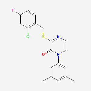 B2706206 3-[(2-Chloro-4-fluorophenyl)methylsulfanyl]-1-(3,5-dimethylphenyl)pyrazin-2-one CAS No. 893789-91-8