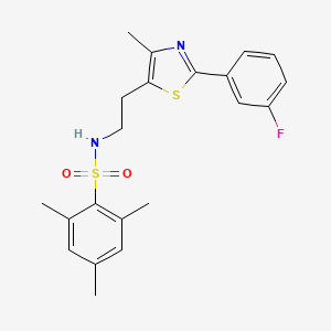 molecular formula C21H23FN2O2S2 B2707667 N-{2-[2-(3-fluorophenyl)-4-methyl-1,3-thiazol-5-yl]ethyl}-2,4,6-trimethylbenzene-1-sulfonamide CAS No. 946328-40-1