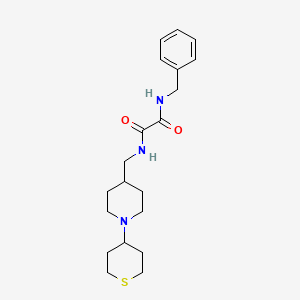 molecular formula C20H29N3O2S B2707785 N'-benzyl-N-{[1-(thian-4-yl)piperidin-4-yl]methyl}ethanediamide CAS No. 2034483-39-9