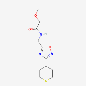 2-methoxy-N-((3-(tetrahydro-2H-thiopyran-4-yl)-1,2,4-oxadiazol-5-yl)methyl)acetamide