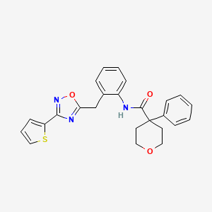 4-phenyl-N-(2-((3-(thiophen-2-yl)-1,2,4-oxadiazol-5-yl)methyl)phenyl)tetrahydro-2H-pyran-4-carboxamide