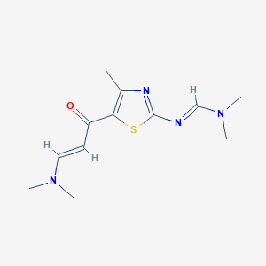 molecular formula C12H18N4OS B2712454 N'-{5-[(2E)-3-(Dimethylamino)-2-propenoyl]-4-methyl-1,3-thiazol-2-yl}-N,N-dimethylimidoformamide CAS No. 507487-90-3