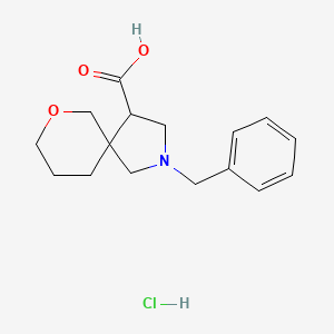 2-Benzyl-7-oxa-2-azaspiro[4.5]decane-4-carboxylic acid hydrochloride