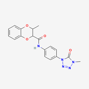 molecular formula C18H17N5O4 B2716511 3-methyl-N-(4-(4-methyl-5-oxo-4,5-dihydro-1H-tetrazol-1-yl)phenyl)-2,3-dihydrobenzo[b][1,4]dioxine-2-carboxamide CAS No. 1396563-91-9