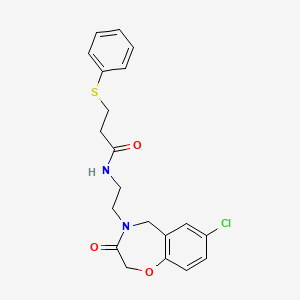 molecular formula C20H21ClN2O3S B2718699 N-(2-(7-chloro-3-oxo-2,3-dihydrobenzo[f][1,4]oxazepin-4(5H)-yl)ethyl)-3-(phenylthio)propanamide CAS No. 2034503-63-2