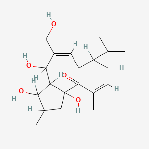molecular formula C20H30O5 B2721024 17-Hydroxyisolathyrol CAS No. 93551-00-9