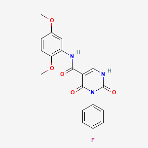 molecular formula C19H16FN3O5 B2723301 N-(2,5-dimethoxyphenyl)-3-(4-fluorophenyl)-2,4-dioxo-1,2,3,4-tetrahydropyrimidine-5-carboxamide CAS No. 887898-92-2